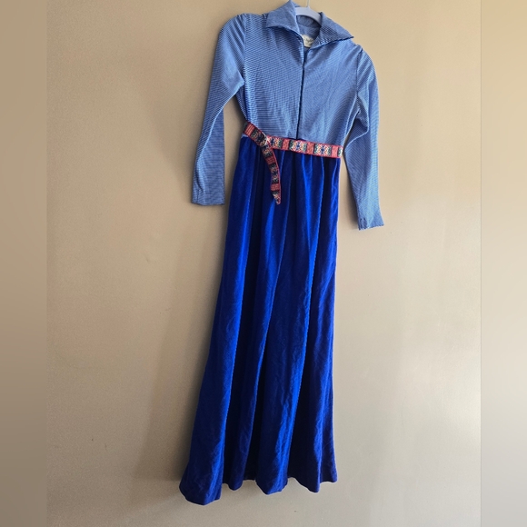 Lord & Taylor Dresses & Skirts - 1970s Vintage Longsleeve Maxi Dress With Embroidered Belt